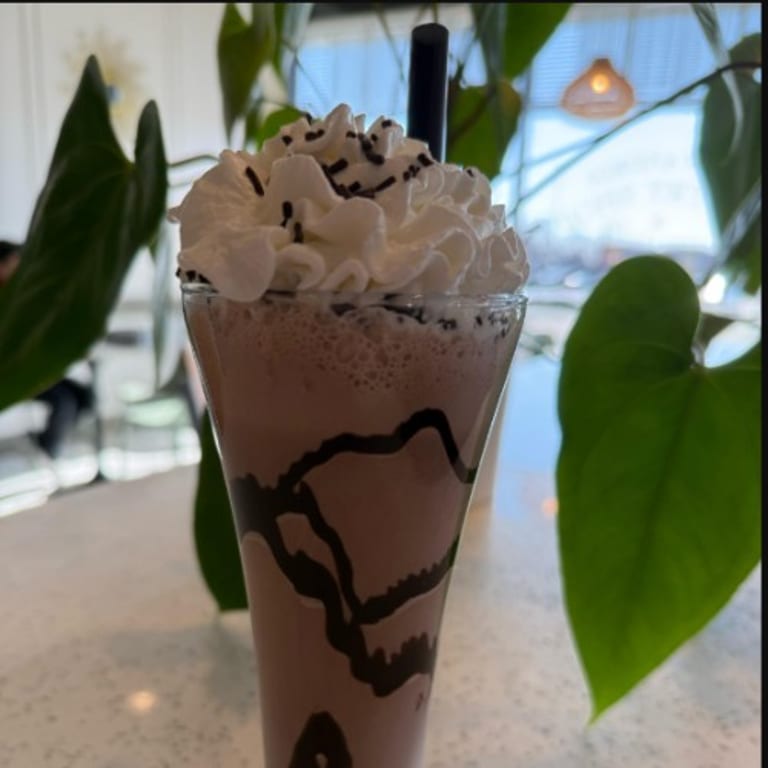 Delicious Chocolate Milkshake