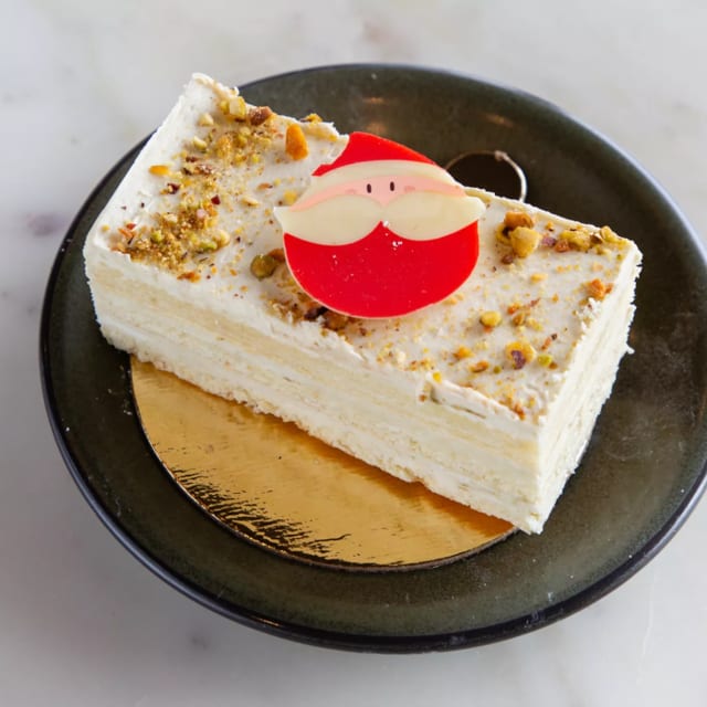 White Chocolate With Pistacho.